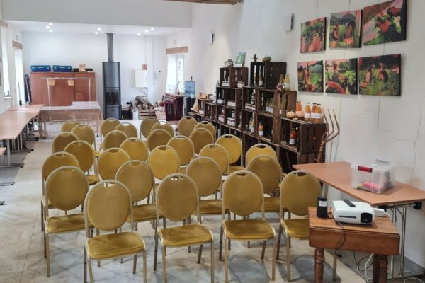 BA Format Theatre 2 - BD